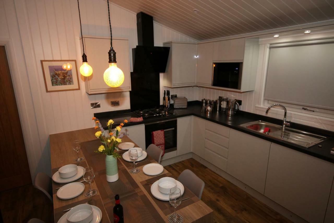Balquhidder Braes Holiday Park Lodges, Mostly With Hot Tubs And Pet Friendly, Ev Facilities Lochearnhead Eksteriør bilde